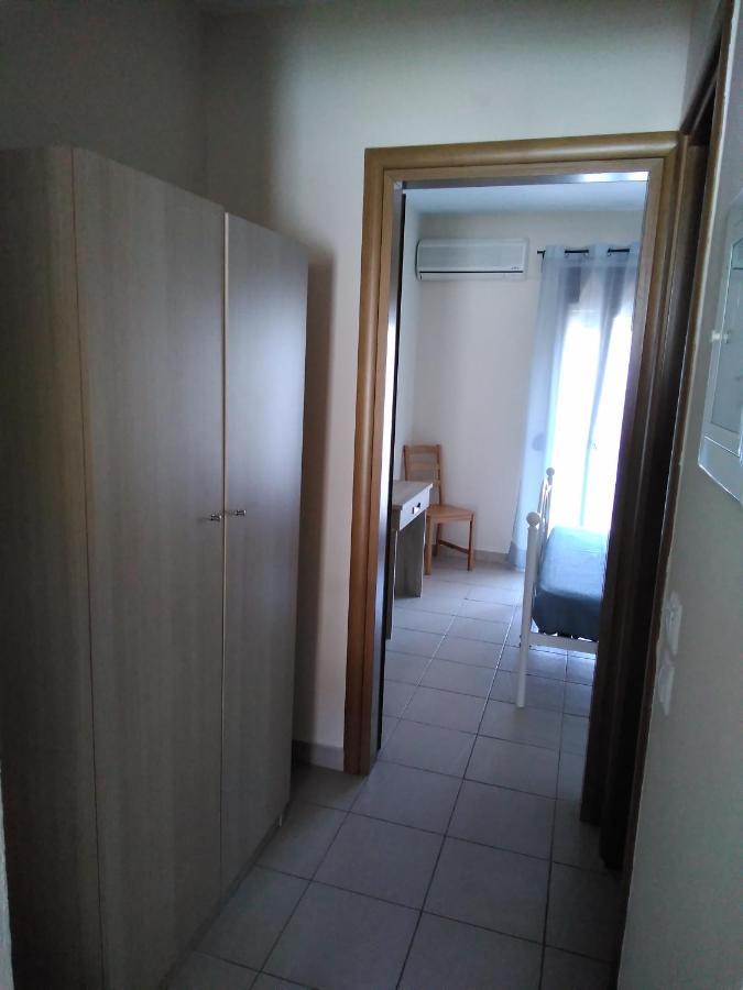 Chrusanthi'S Apartment Nea Skioni Dış mekan fotoğraf