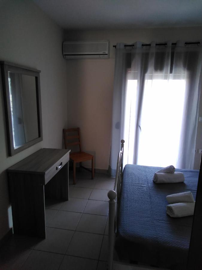 Chrusanthi'S Apartment Nea Skioni Dış mekan fotoğraf